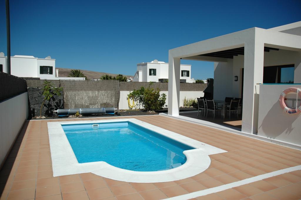 Ereza Villas Las Buganvillas Playa Blanca  Chambre photo